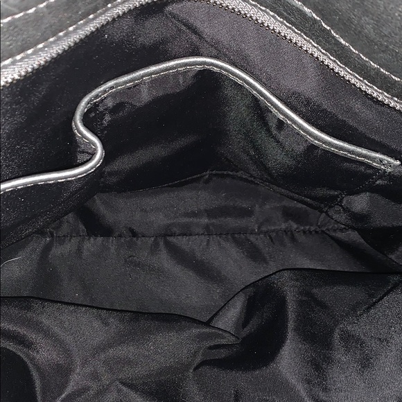 Burberry Bag - Picture 8 of 9